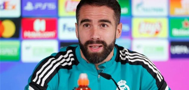 كارفخال: أطلب من رودري التوقيع مع ريال مدريد