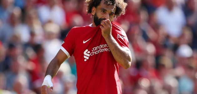 ليفربول يقترب من تحصين اثنين من نجومه